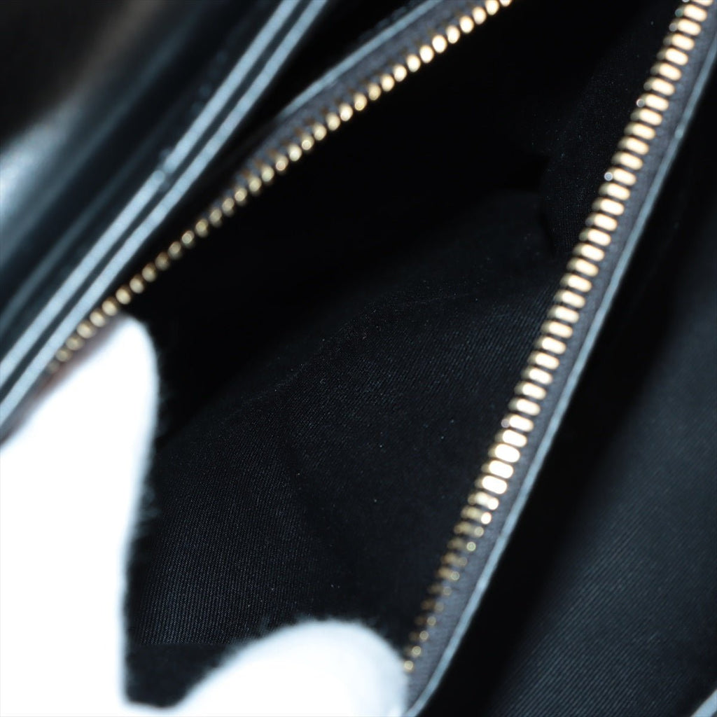 Loulou Medium Chain in Black Quilted "Y" Leather