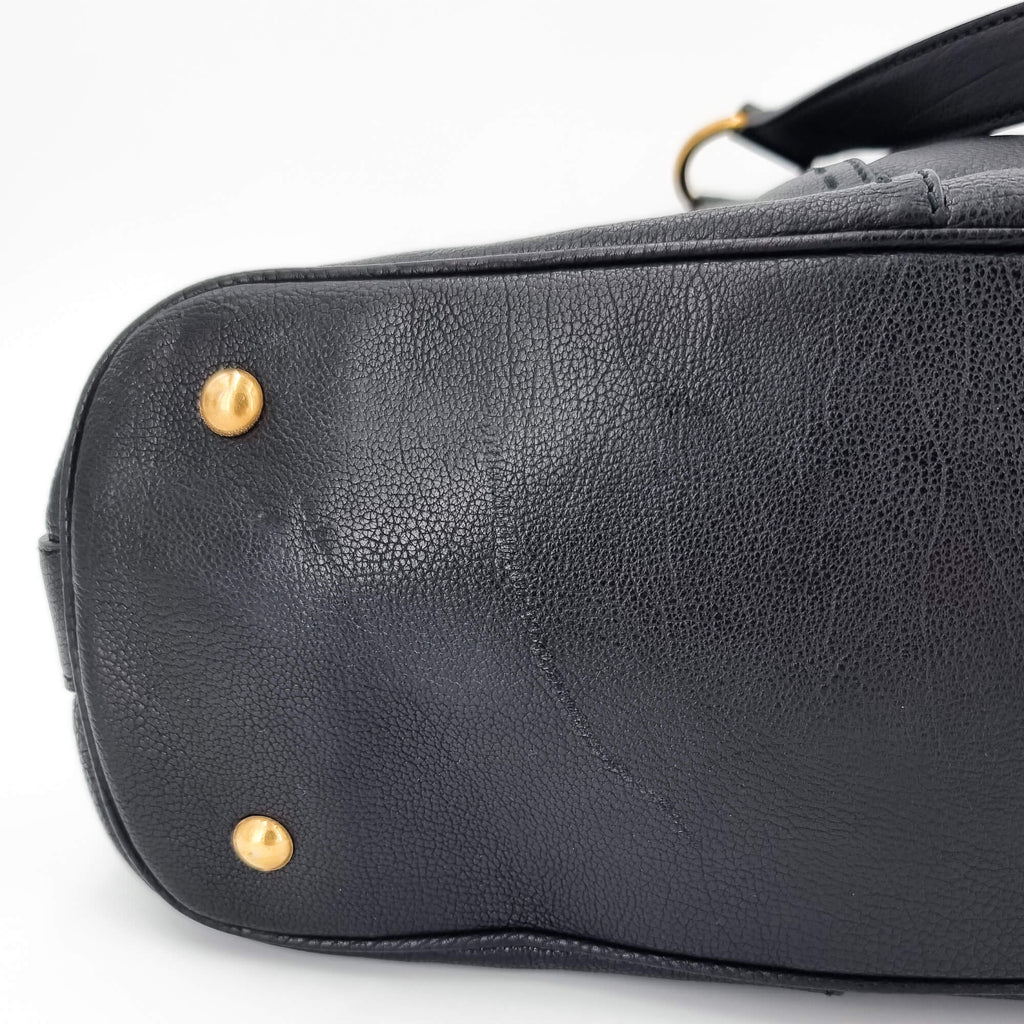 Yves Saint Laurent Muse in black leather