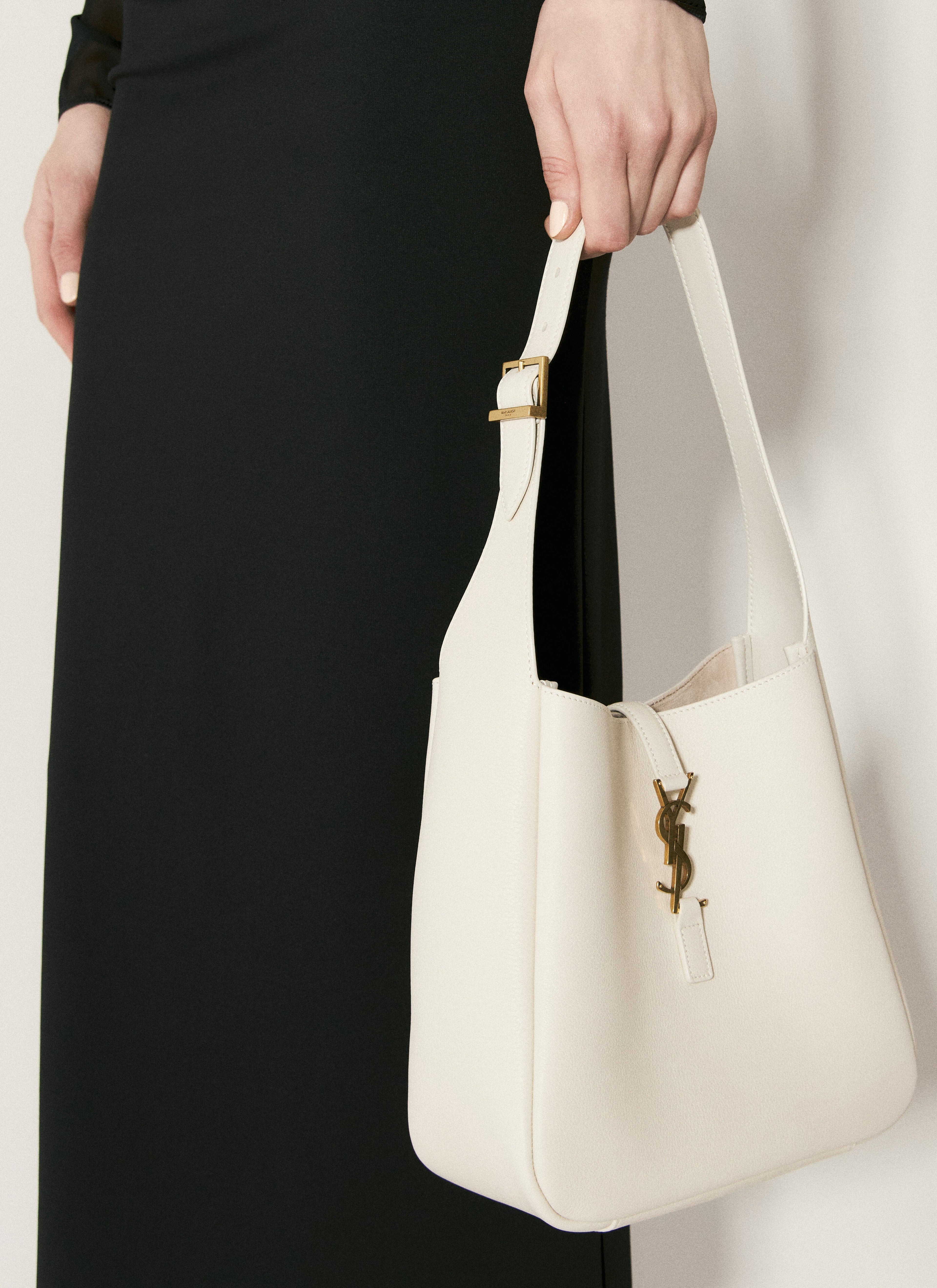 Saint Laurent Women Le 5 ÃƒÆ’Ã¢â€šÂ¬ 7 Small Shoulder Bag