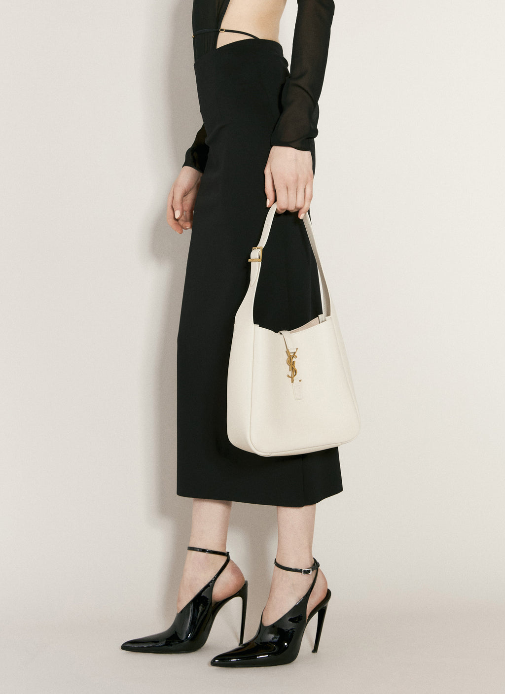 Saint Laurent Women Le 5 ÃƒÆ’Ã¢â€šÂ¬ 7 Small Shoulder Bag