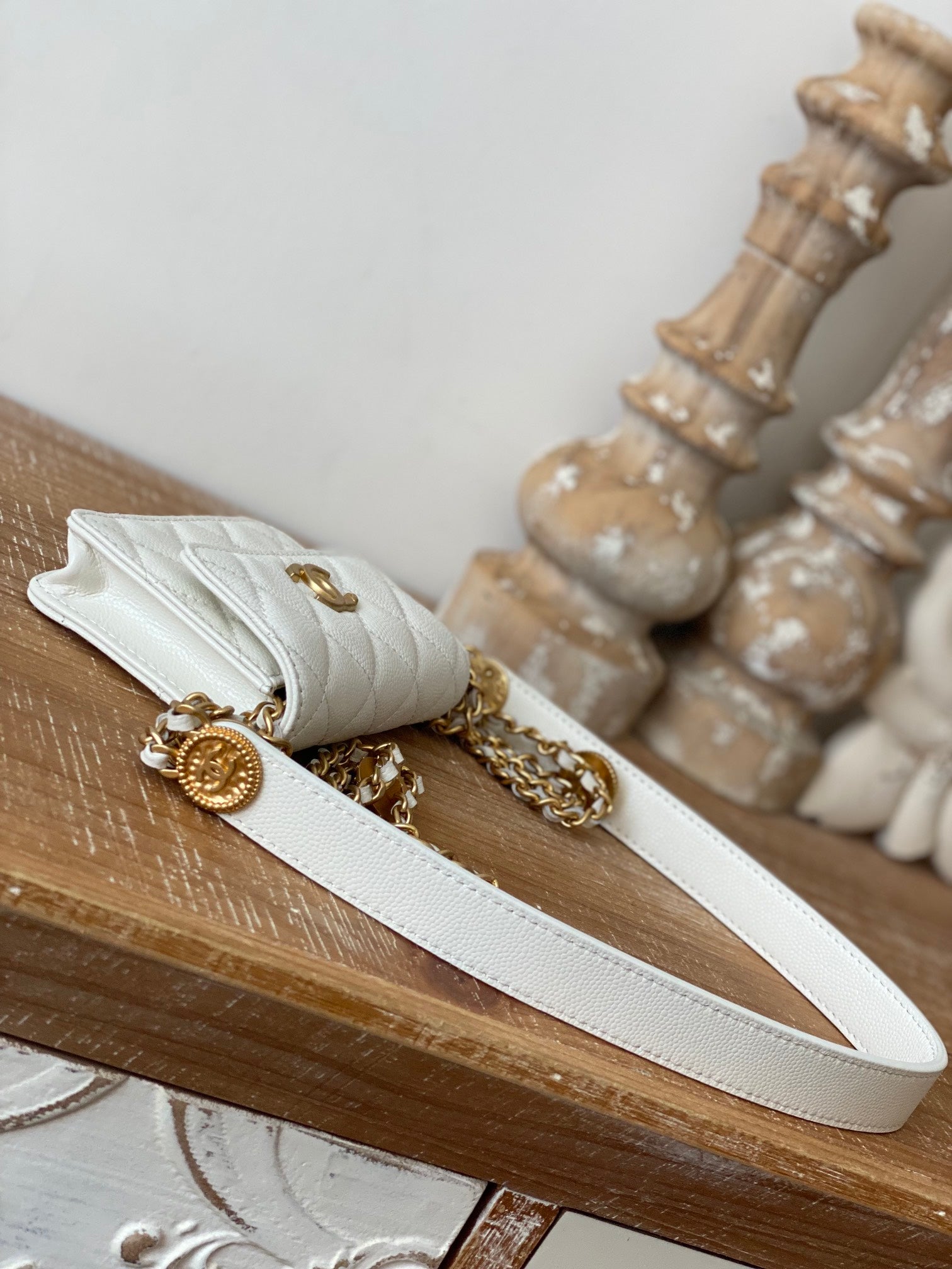 CHL Clutch With Chain White For Women, Women’s Bags 4.8in/12.3cm
