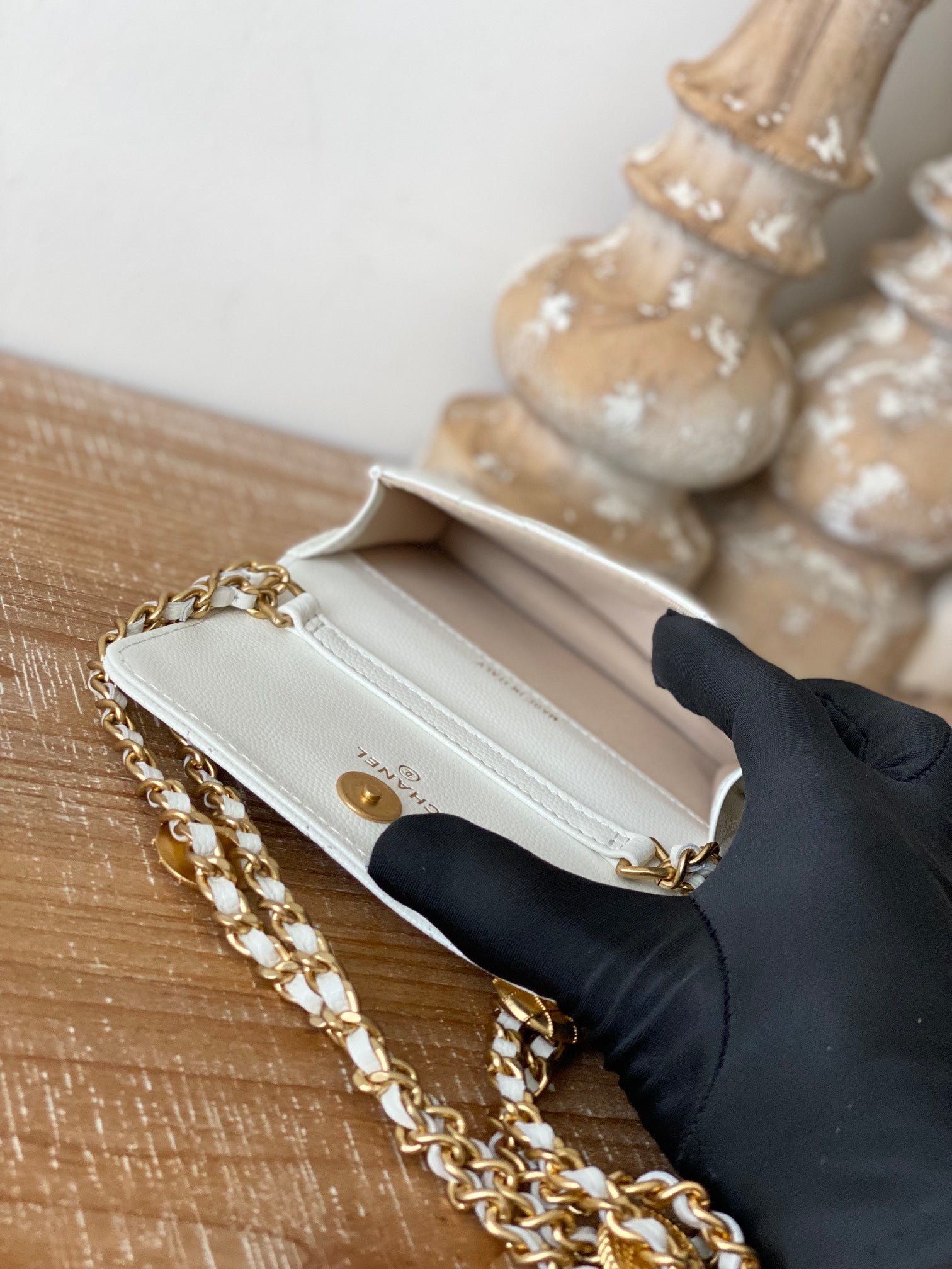 CHL Clutch With Chain White For Women, Women’s Bags 4.8in/12.3cm