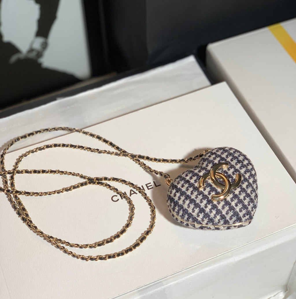 CHLLong Necklace Bag Beige And White For Women, Women’s Bags 3in/7.6cm AB9485 B09330 NK599