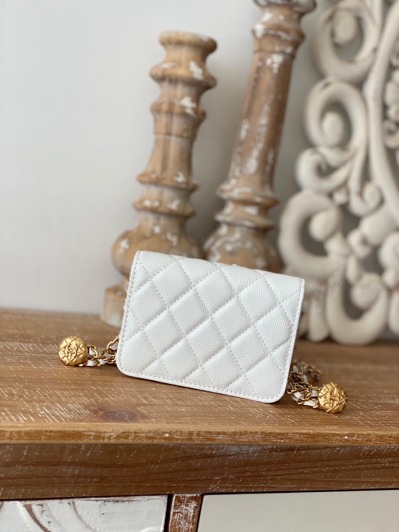 CHL Clutch With Chain White For Women, Women’s Bags 4.8in/12.3cm