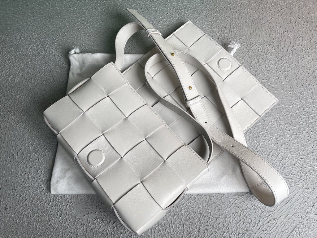 GLAMI Cassette White, For Women, WomenÃƒÂ¢Ã¢â€šÂ¬Ã¢â€žÂ¢s Bags 9.1in/23cm 578004VMAY19007