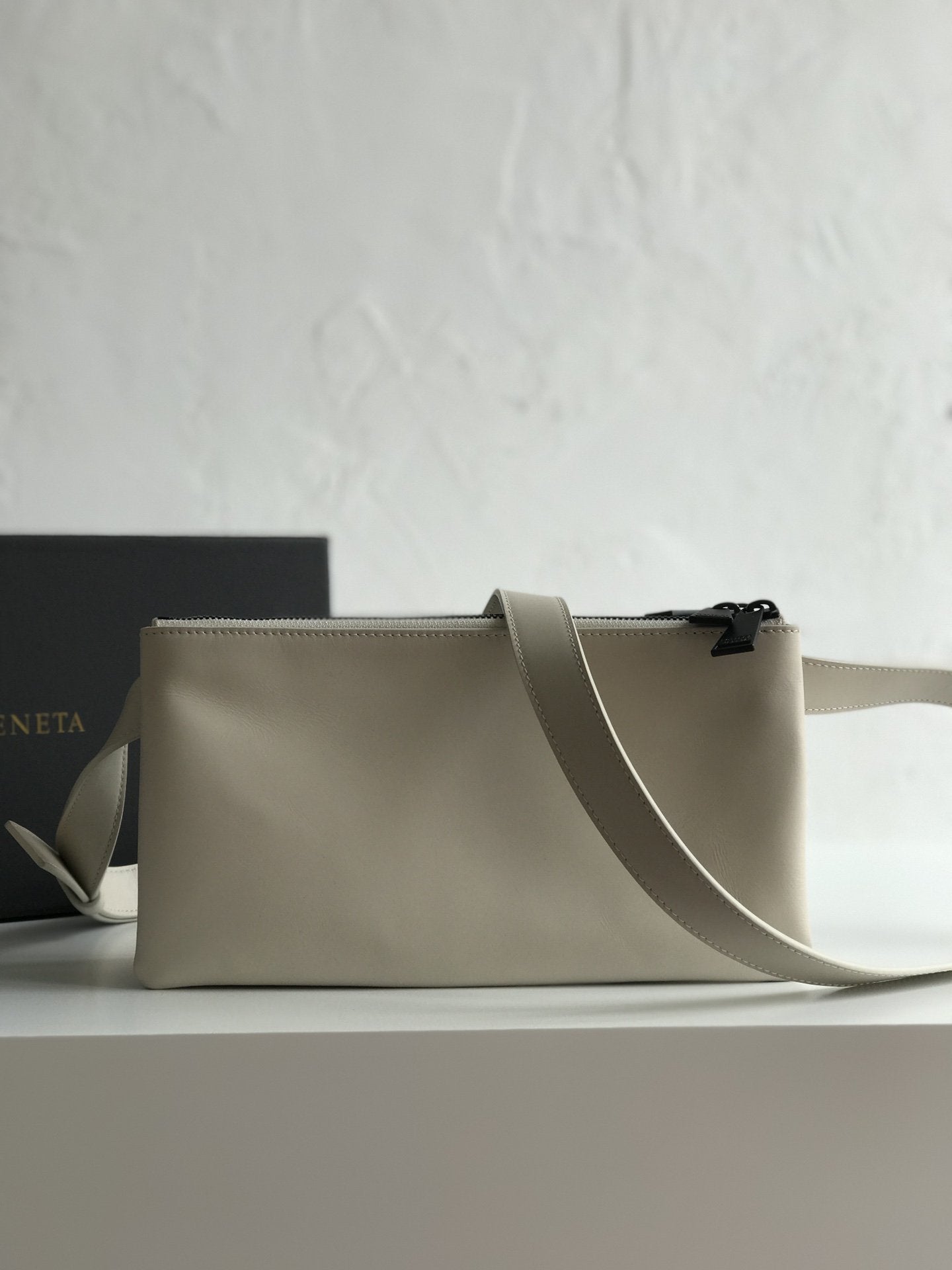 GLAMI Crossbody Bag White, For Women, Bags 10.2in/26cm