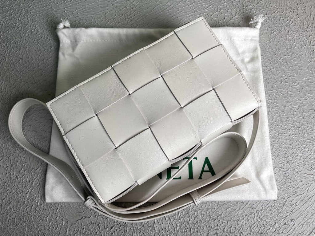GLAMI Cassette White, For Women, WomenÃƒÂ¢Ã¢â€šÂ¬Ã¢â€žÂ¢s Bags 9.1in/23cm 578004VMAY19007