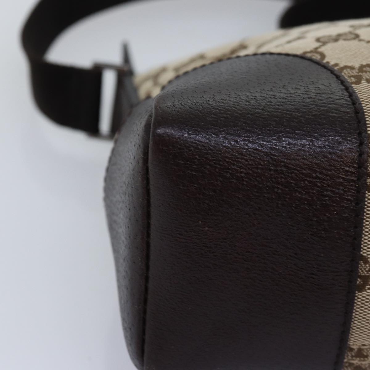 GUCCI GG Canvas Shoulder Bag Beige 114273 tb1081
