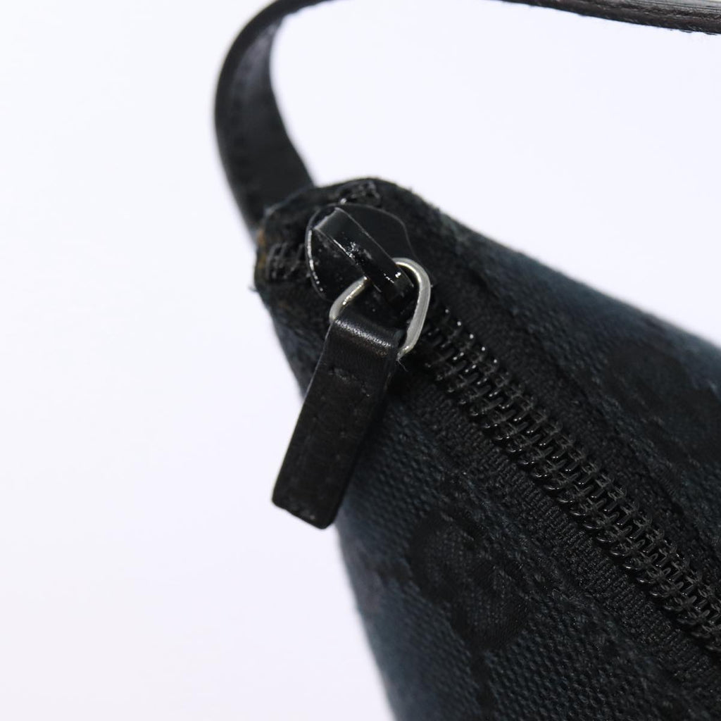 GUCCI GG Canvas hand Pouch Black Silver 07198 tb1126