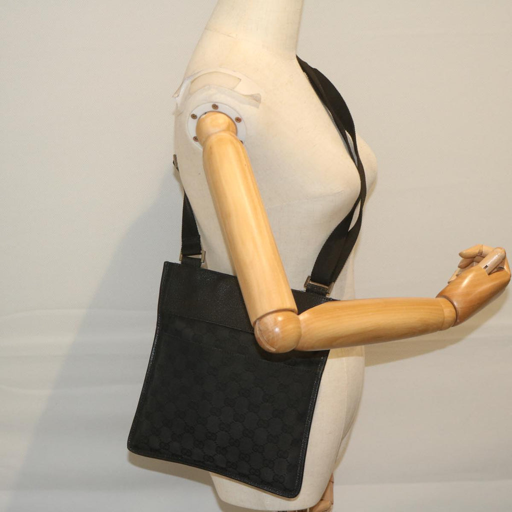 GUCCI GG Canvas Shoulder Bag Black 27639 tb930