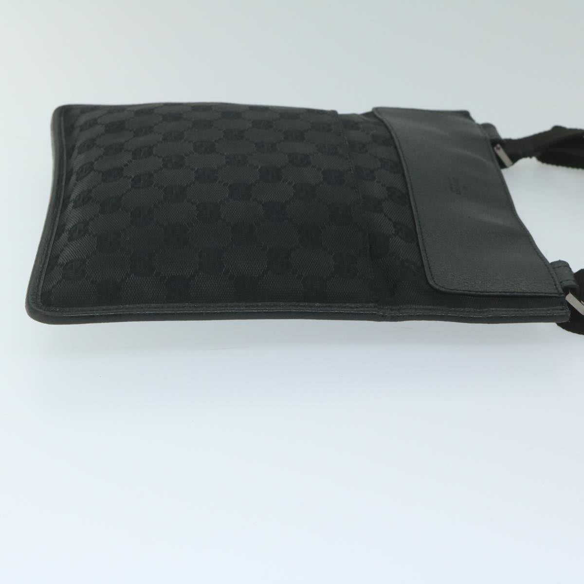 GUCCI GG Canvas Shoulder Bag Black 27639 tb930
