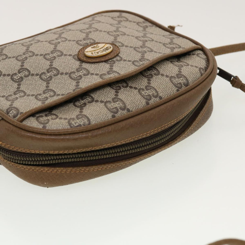 GUCCI GG Plus Canvas Shoulder Bag PVC Leather Beige th3681