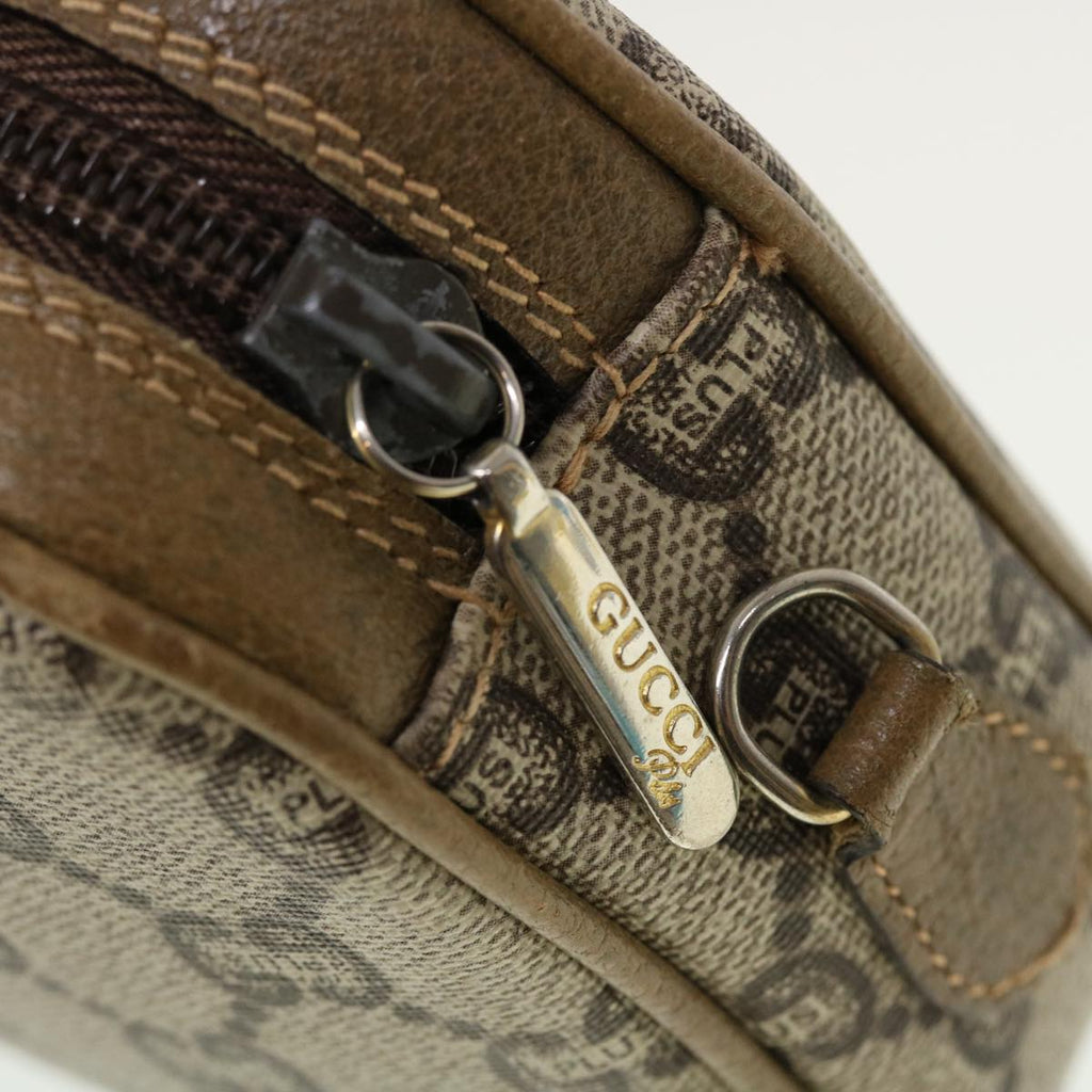 GUCCI GG Plus Canvas Shoulder Bag PVC Leather Beige th3682