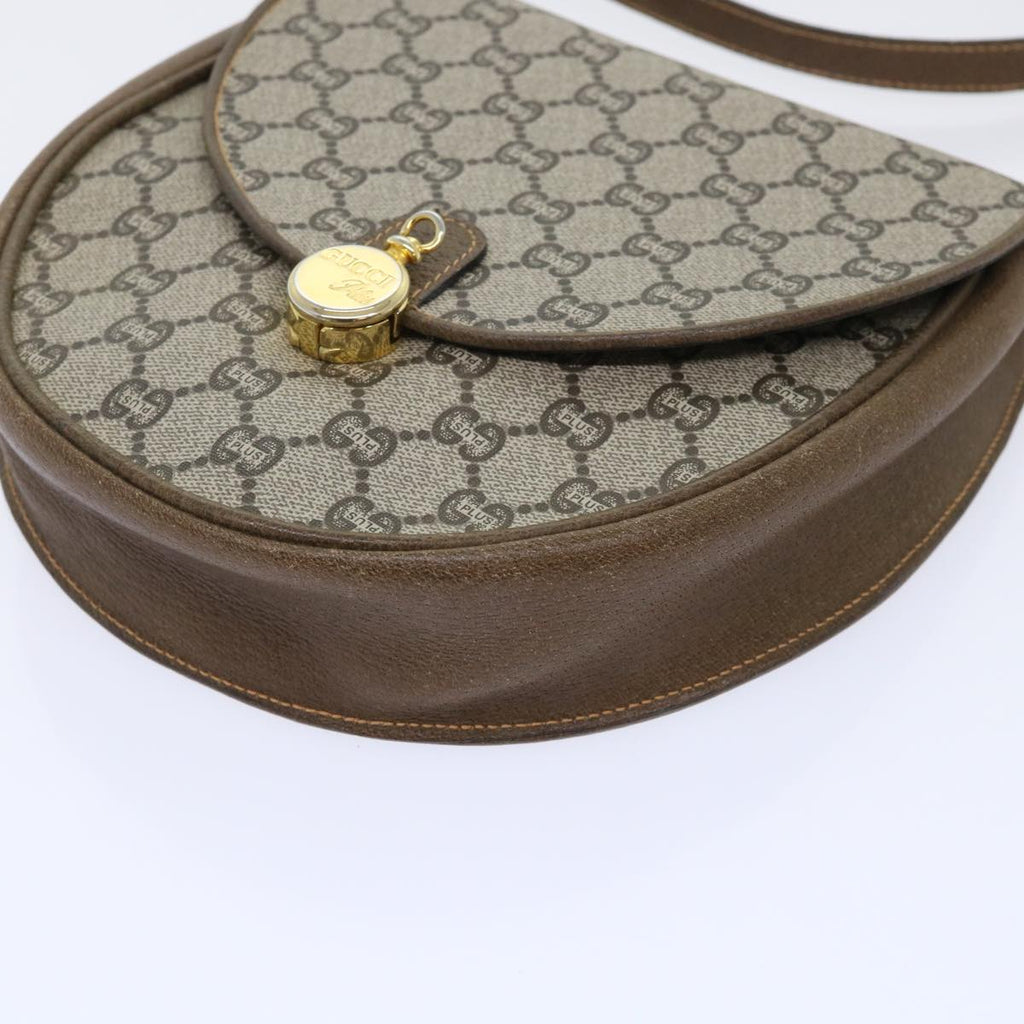 GUCCI GG Plus Canvas Shoulder Bag PVC Leather Beige th3956