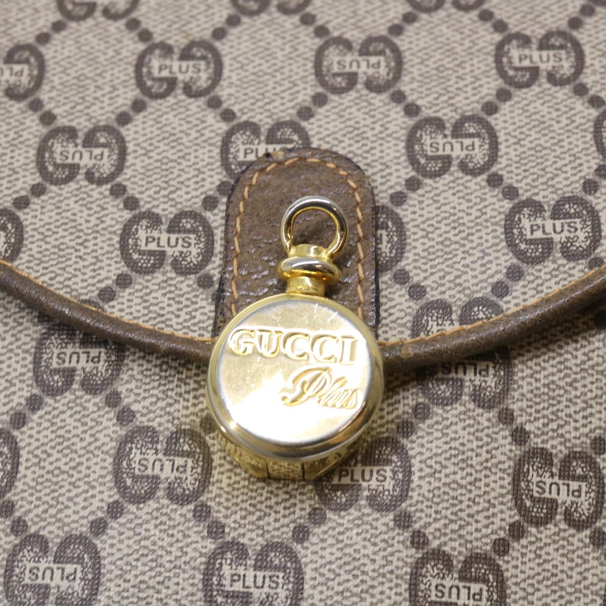 GUCCI GG Plus Canvas Shoulder Bag PVC Leather Beige th3956