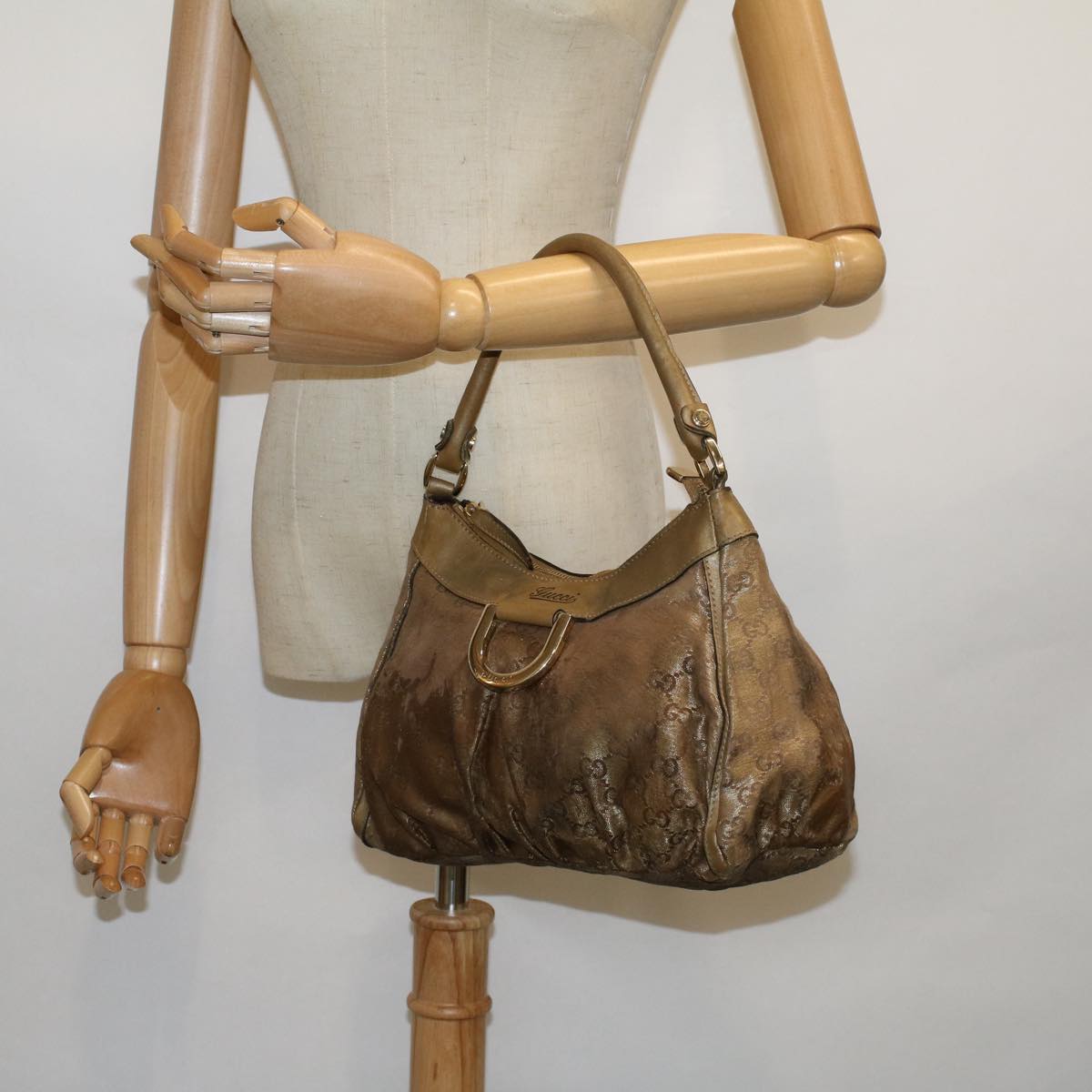 GUCCI GG Crystal Shoulder Bag Coated Canvas Gold 190525 th4147