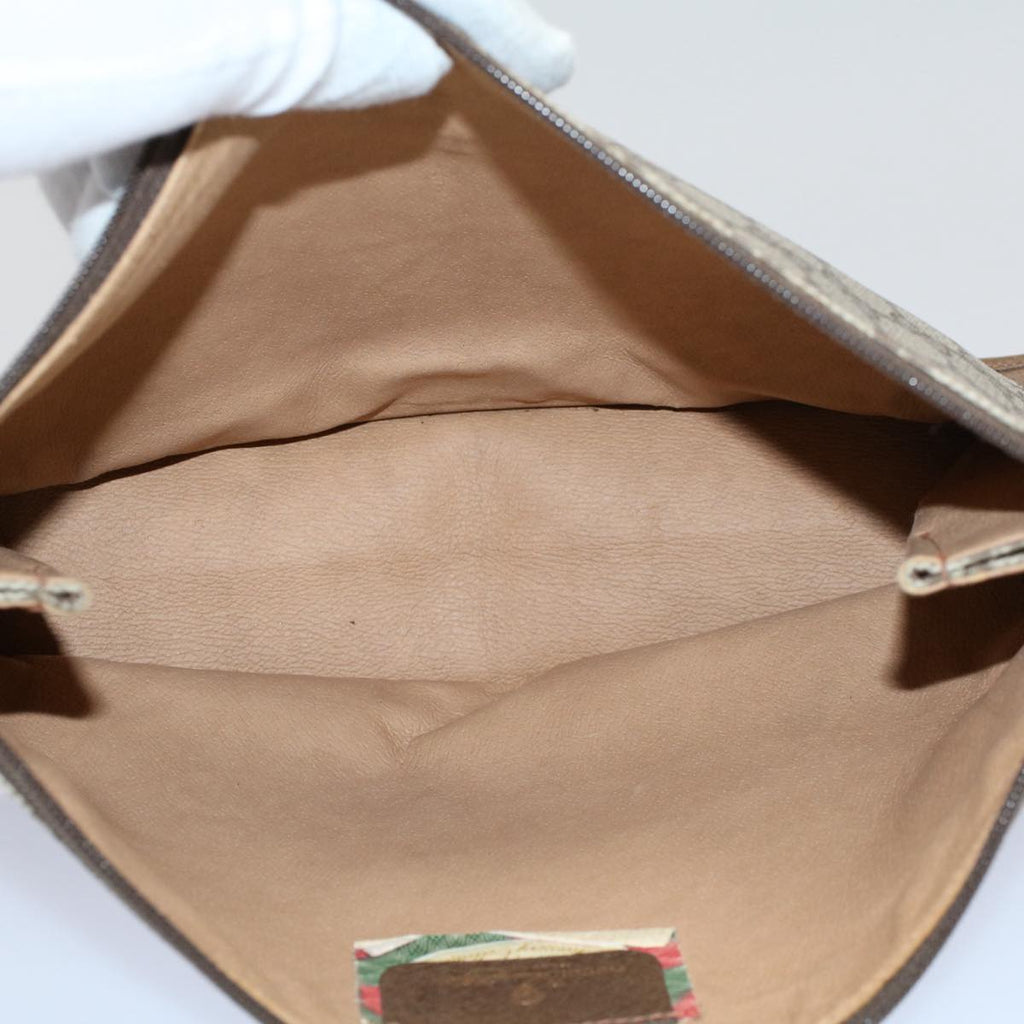 GUCCI GG Supreme Clutch Bag PVC Leather Beige 89 01 029 th4196