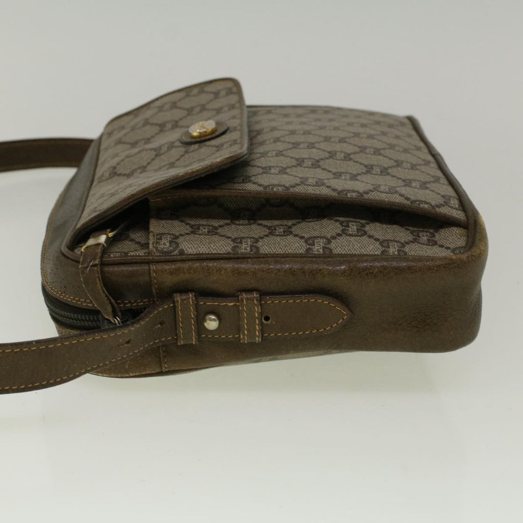 GUCCI GG PLUS Canvas Shoulder Bag PVC Leather Beige th4289