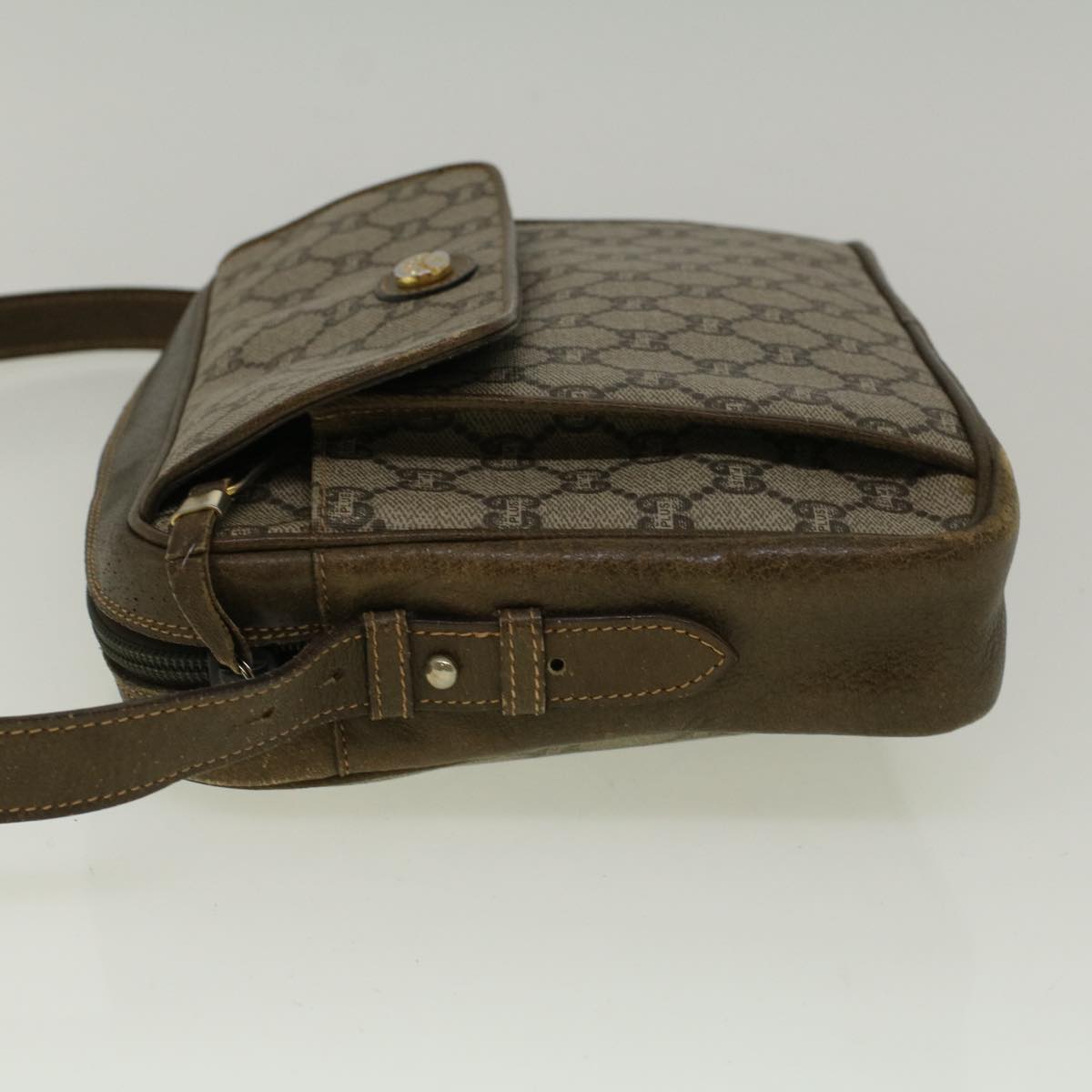 GUCCI GG PLUS Canvas Shoulder Bag PVC Leather Beige th4289