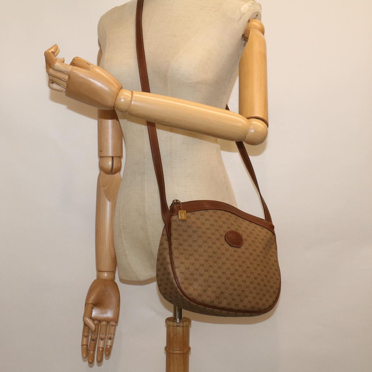 GUCCI Micro GG Canvas Shoulder Bag PVC Leather Beige 007 87 0018 th4310