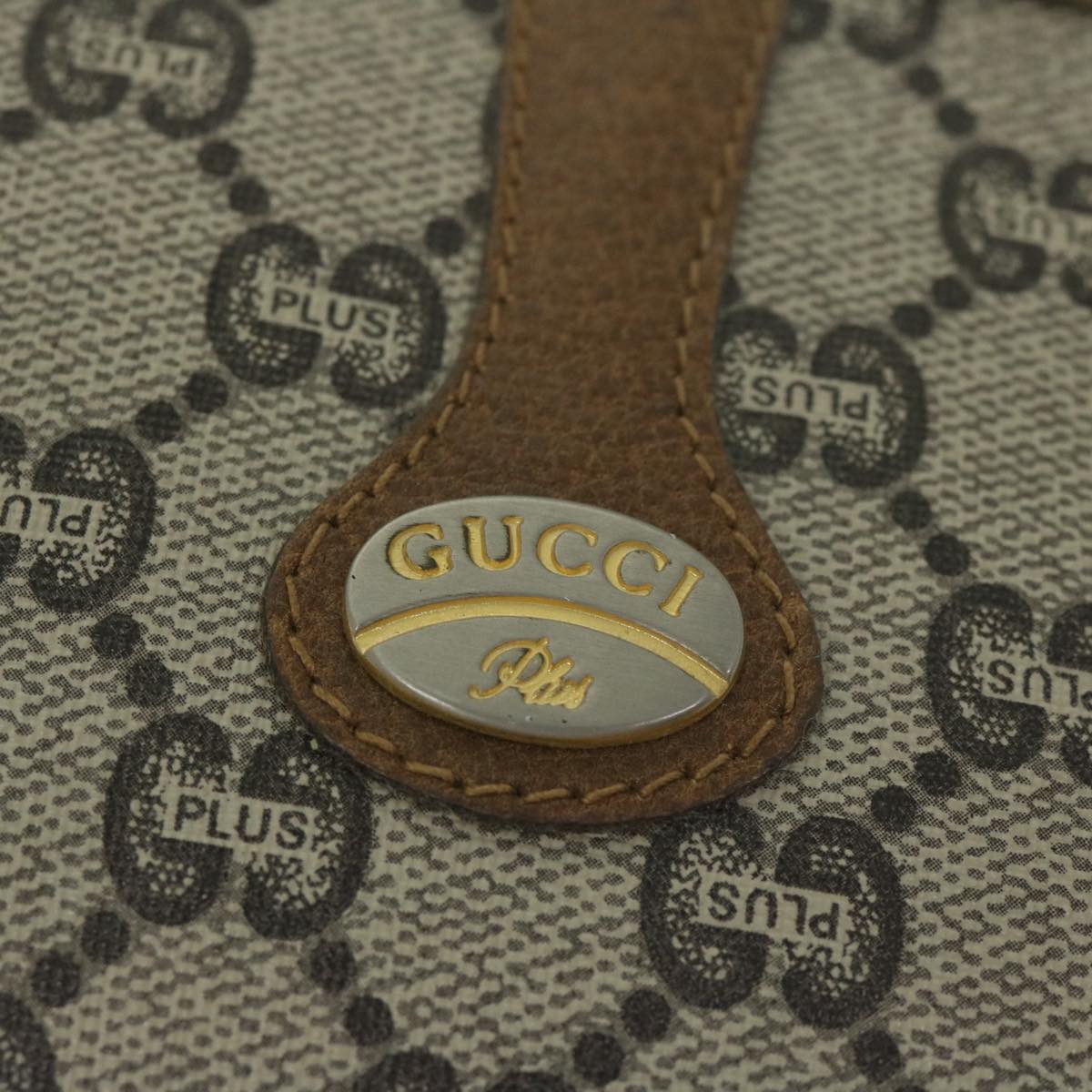 GUCCI GG Plus Supreme Shoulder Bag PVC Leather Beige th4329