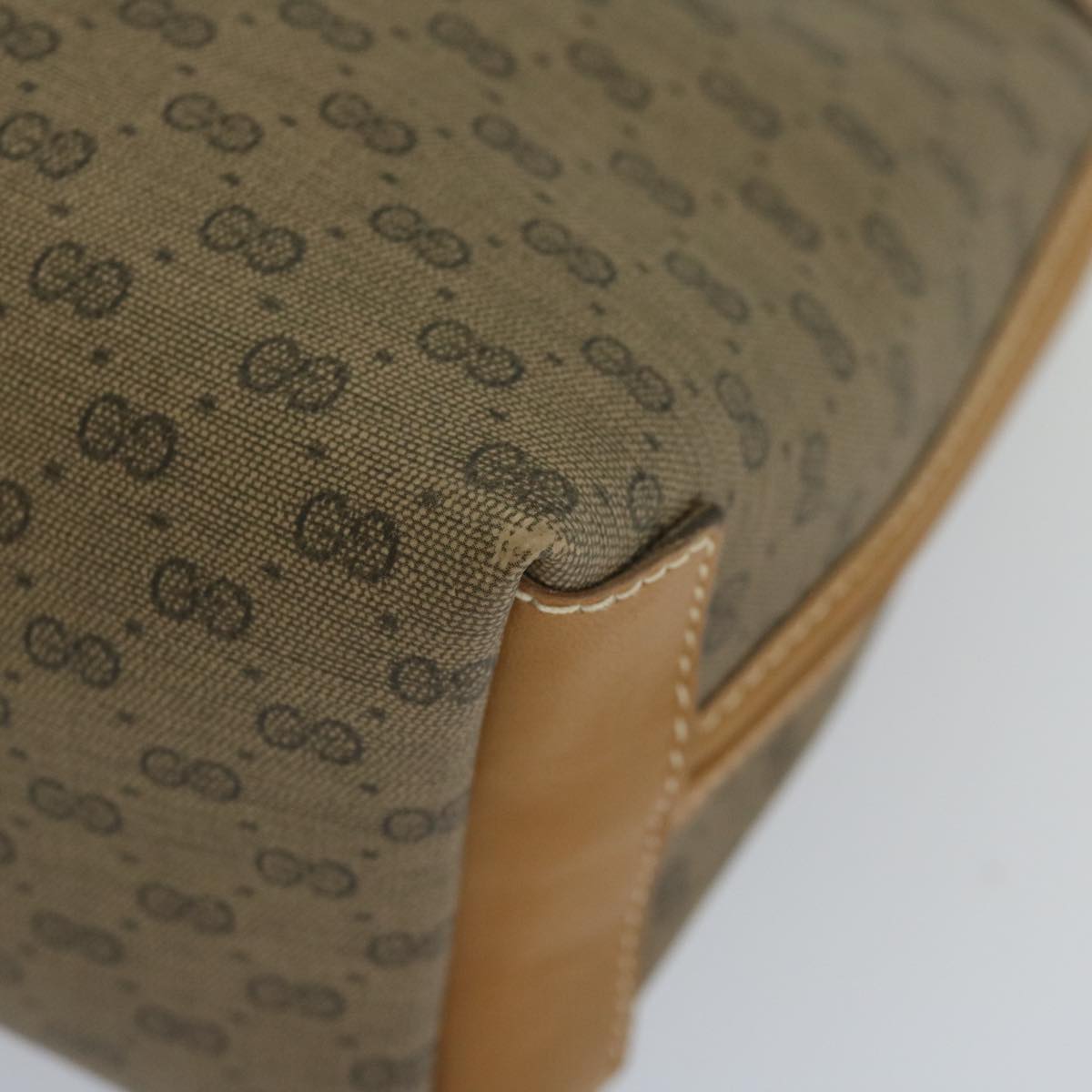 GUCCI Micro GG Supreme Clutch Bag PVC Leather Beige 014 58 0198 th4358
