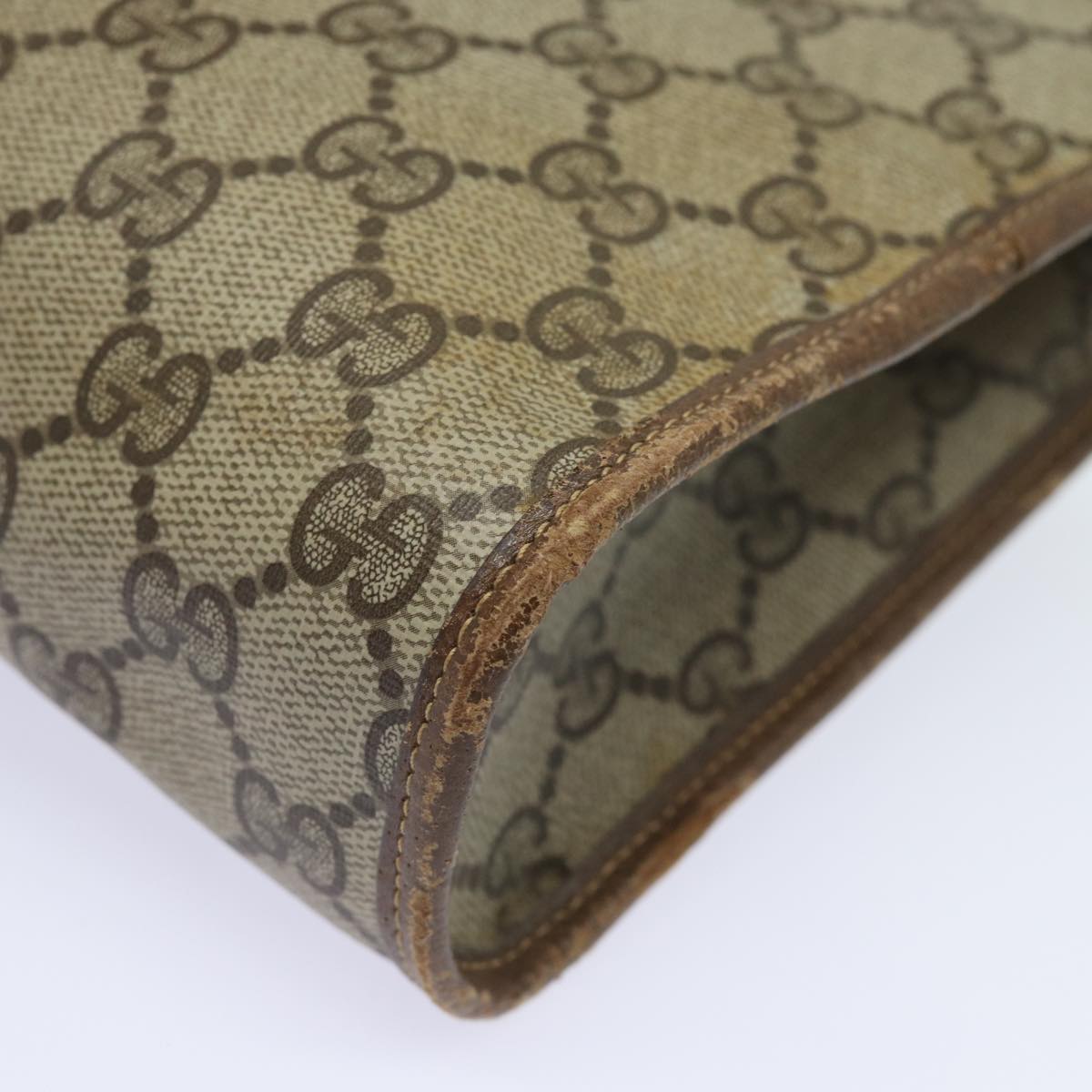 GUCCI GG Supreme Clutch Bag PVC Leather Beige 97 01 037 th5136