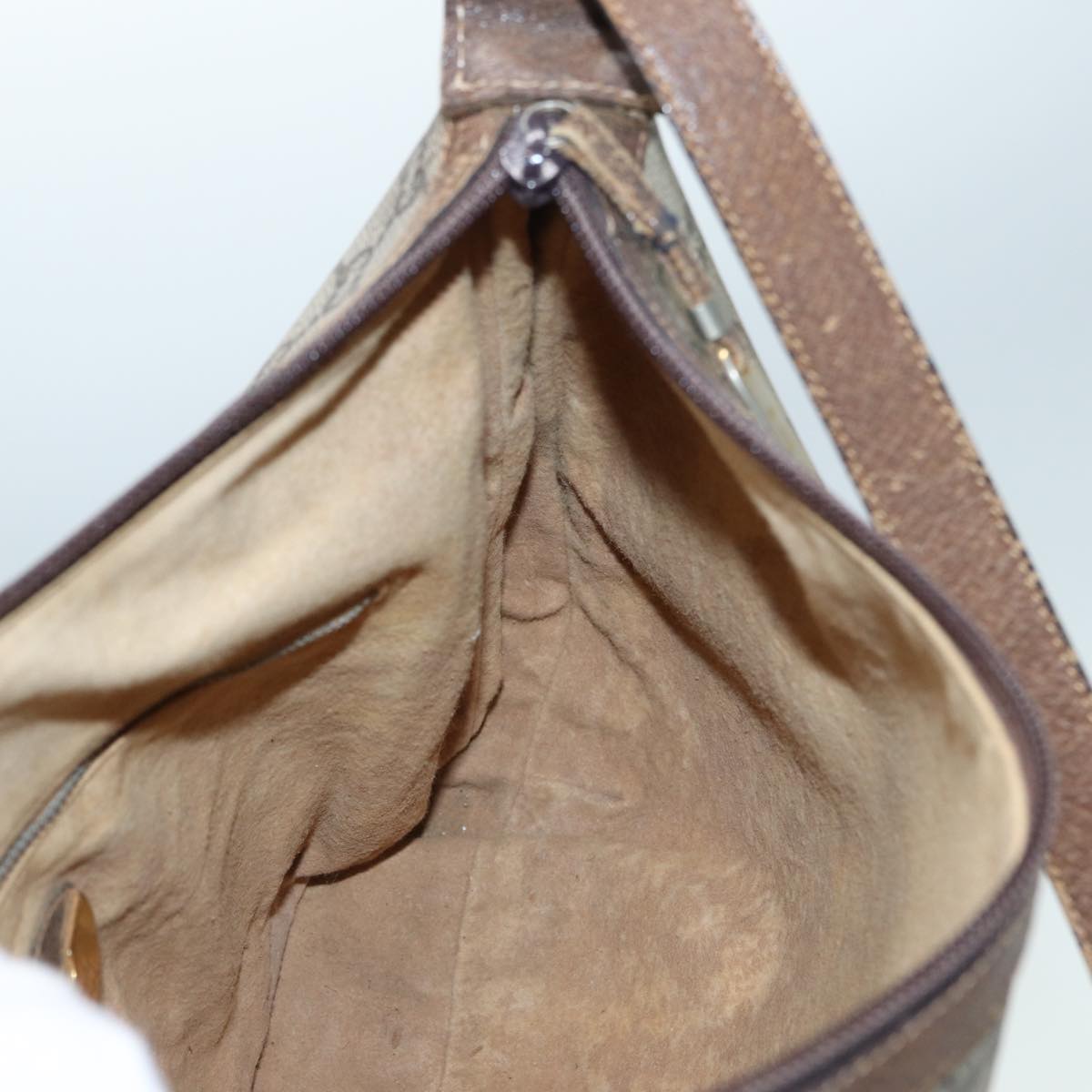 GUCCI GG PLUS Canvas Shoulder Bag PVC Leather Beige th5152