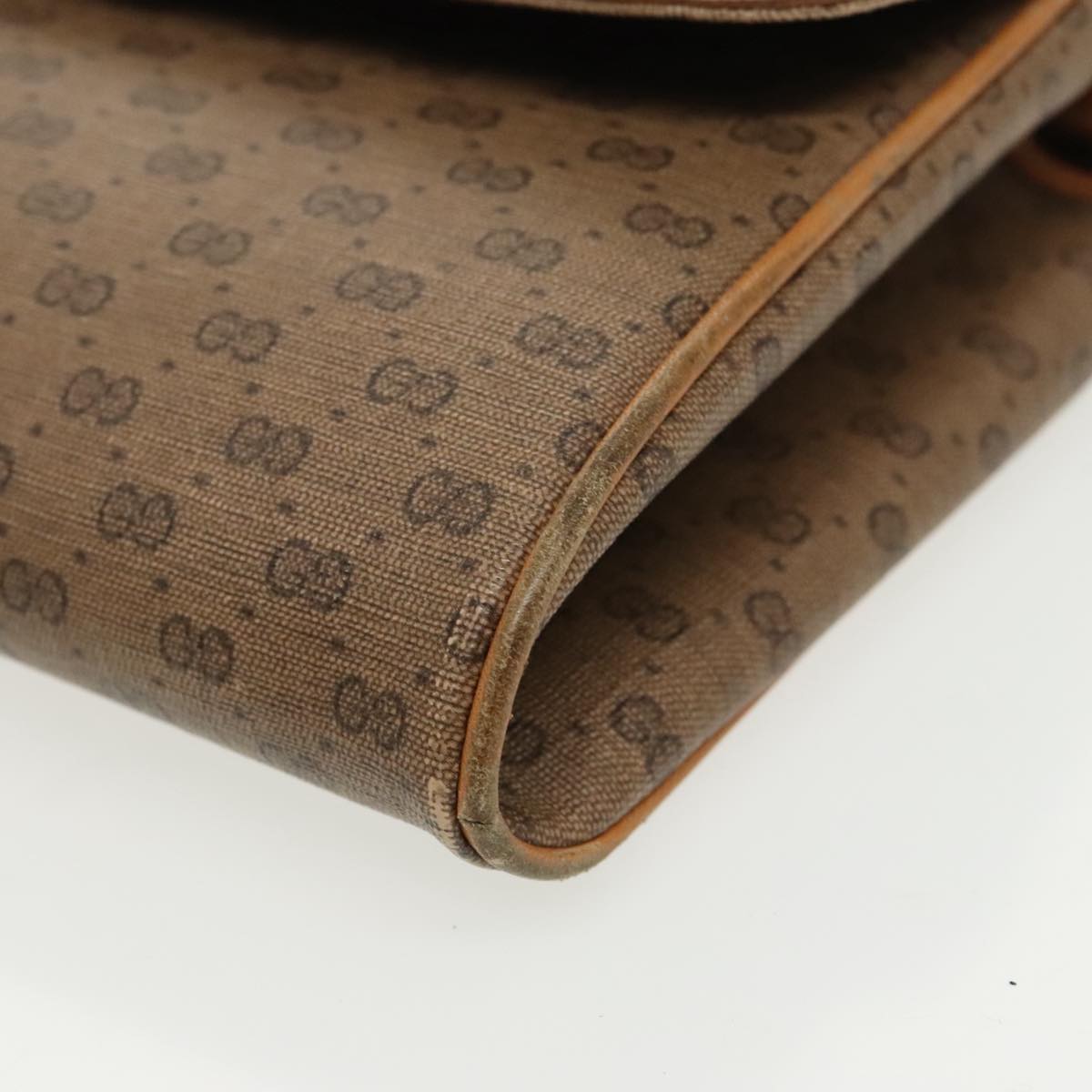 GUCCI Micro GG Supreme Shoulder Bag PVC Beige Gold th5417