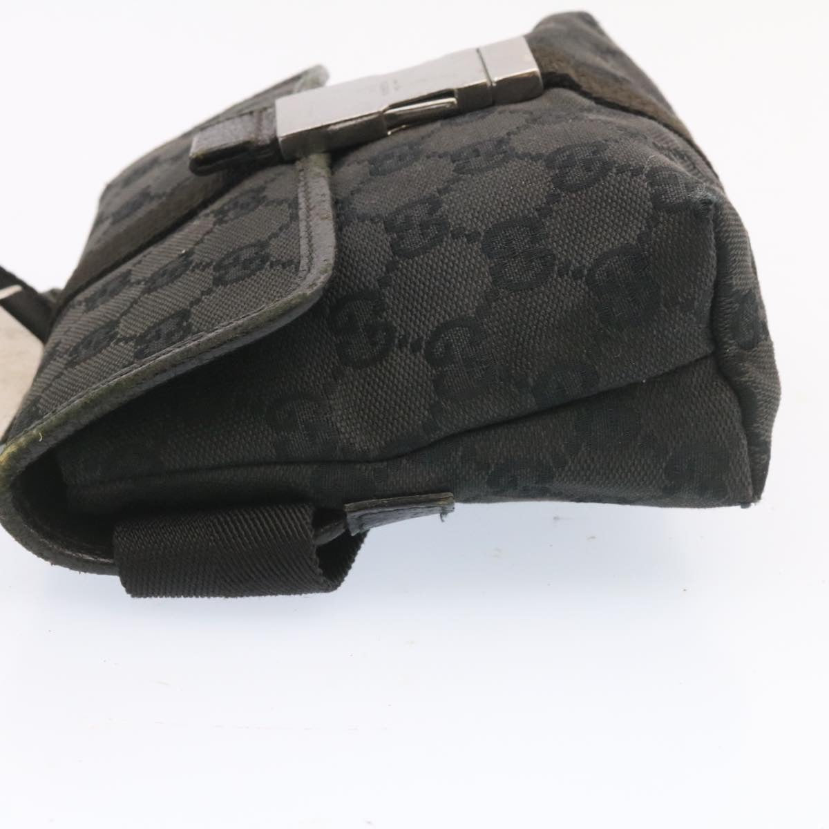 GUCCI GG Canvas Waist Bag Pouch Black am1341s