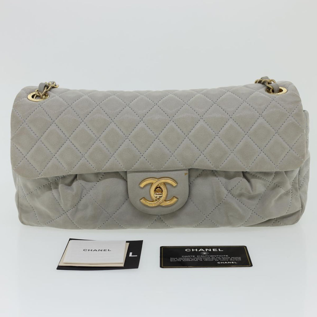 CHANEL Lamb Skin Matelasse Double Chain Shoulder Bag Gray CC am1097gA