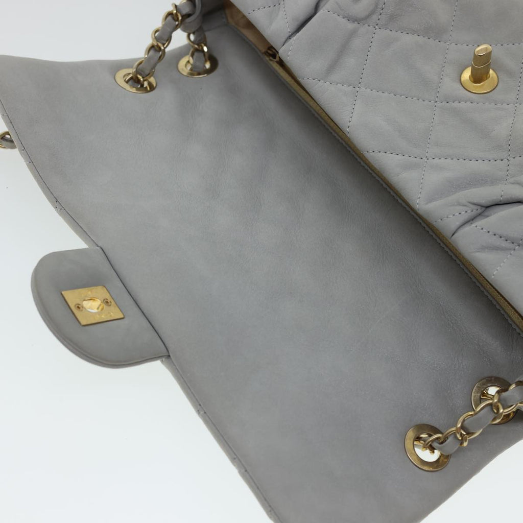 CHANEL Lamb Skin Matelasse Double Chain Shoulder Bag Gray CC am1097gA