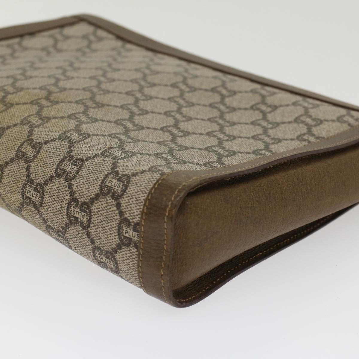 GUCCI GG PLUS Clutch Bag PVC Leather Beige ti1141