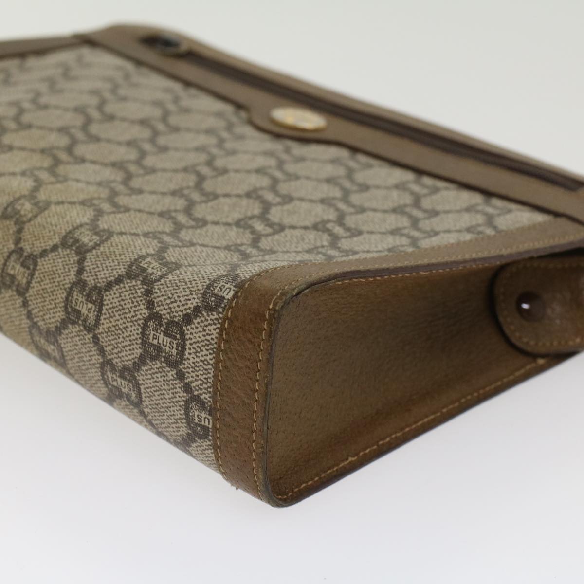 GUCCI GG PLUS Clutch Bag PVC Leather Beige ti1141