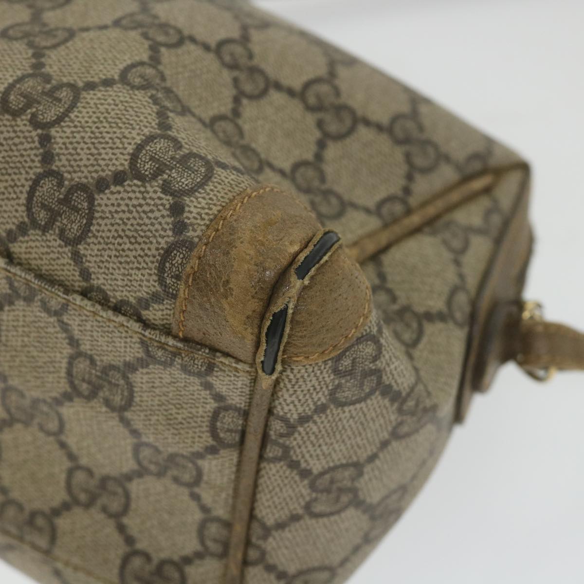 GUCCI GG Supreme Shoulder Bag PVC Leather Beige ti1354