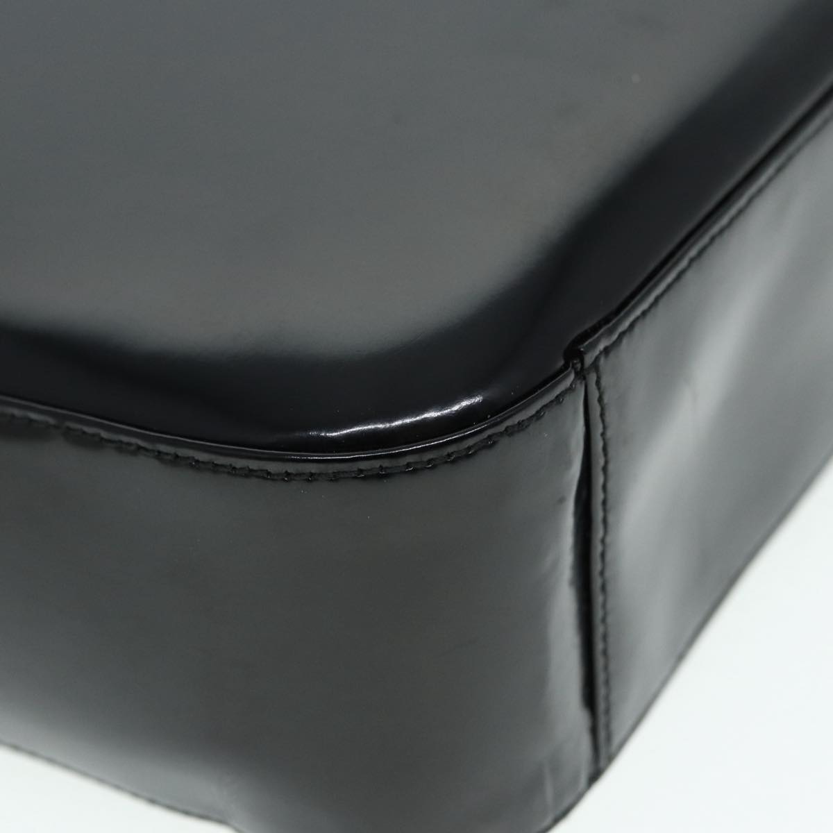 GUCCI Shoulder Bag Patent leather Black Silver 000 1186 0506 ti2031