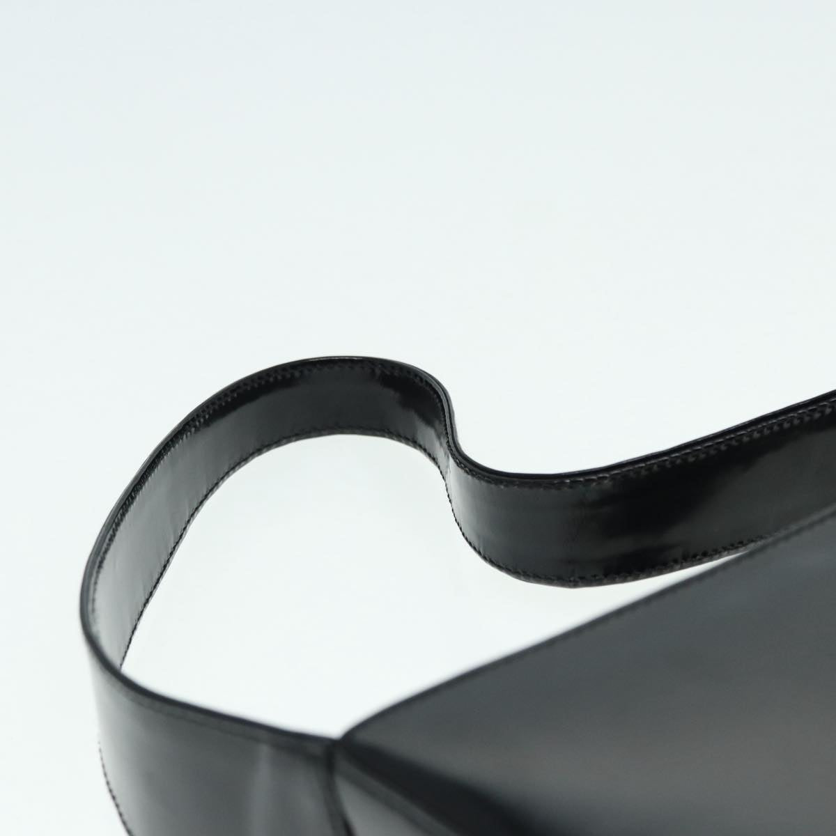 GUCCI Shoulder Bag Patent leather Black Silver 000 1186 0506 ti2031