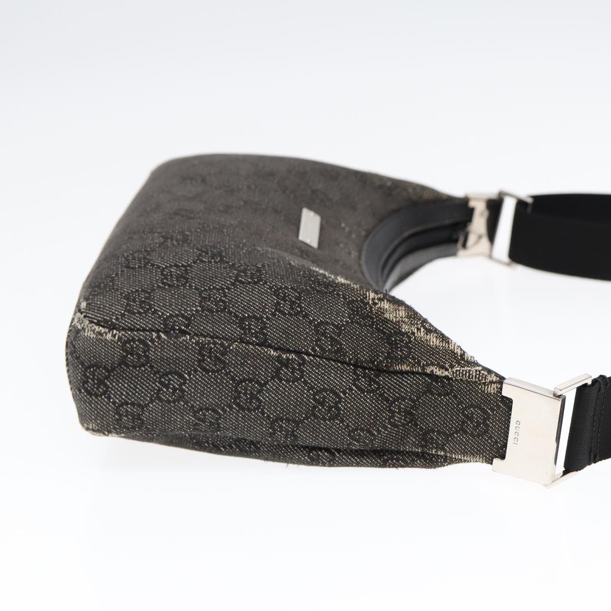 GUCCI GG Canvas Shoulder Bag Gray Silver 35098 ti2032