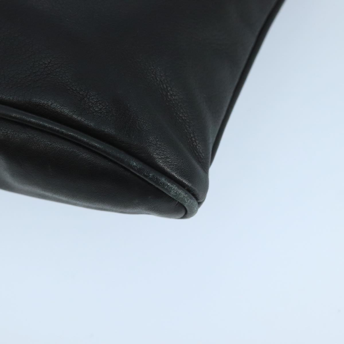 FENDI Shoulder Bag Leather Black ti2515