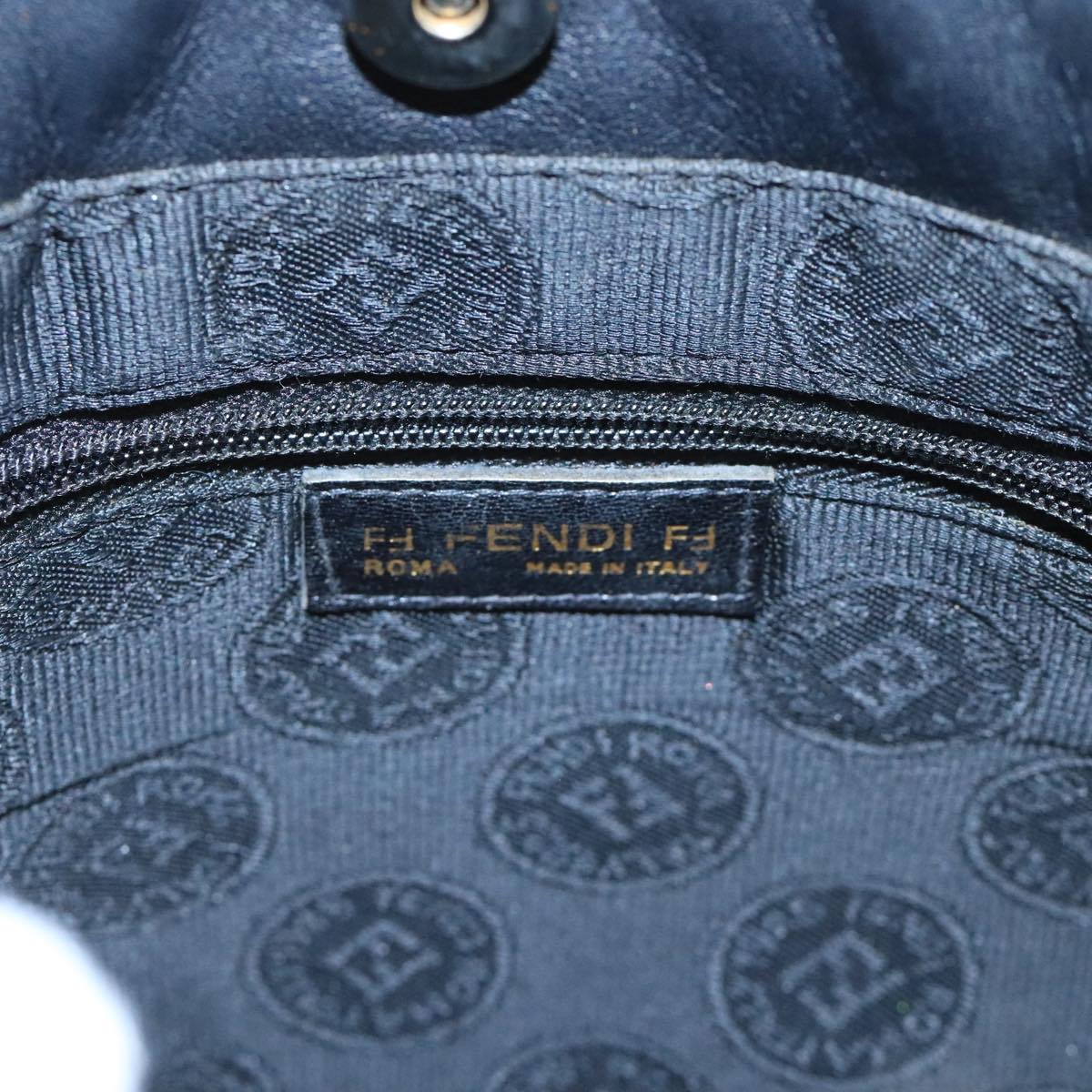 FENDI Shoulder Bag Leather Black ti2515