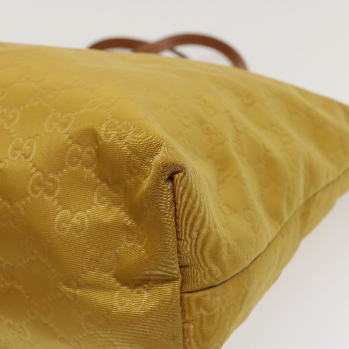 GUCCI GG Canvas Tote Bag Gold 295252 ti823