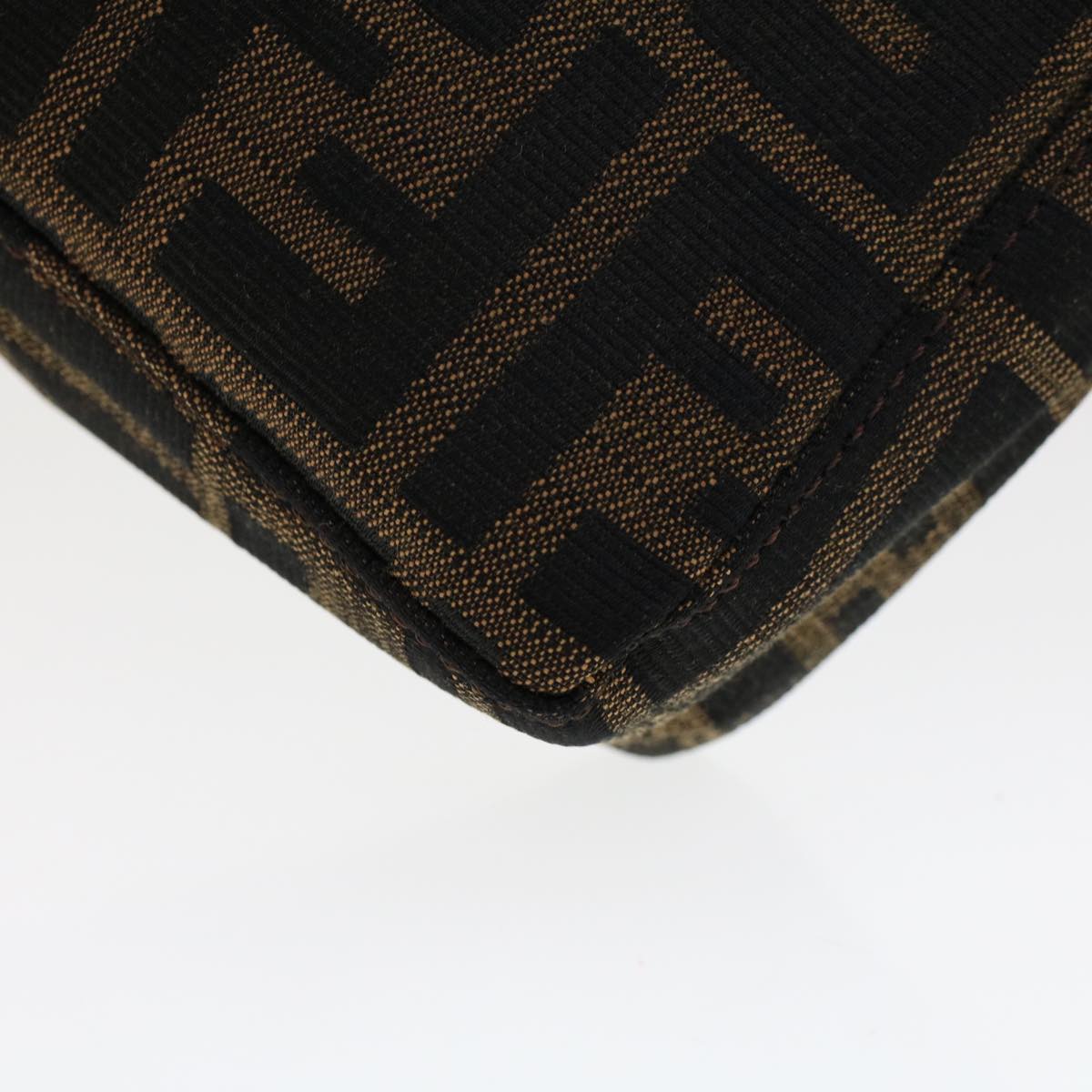 FENDI Zucca Canvas Shoulder Bag Black Brown uy115