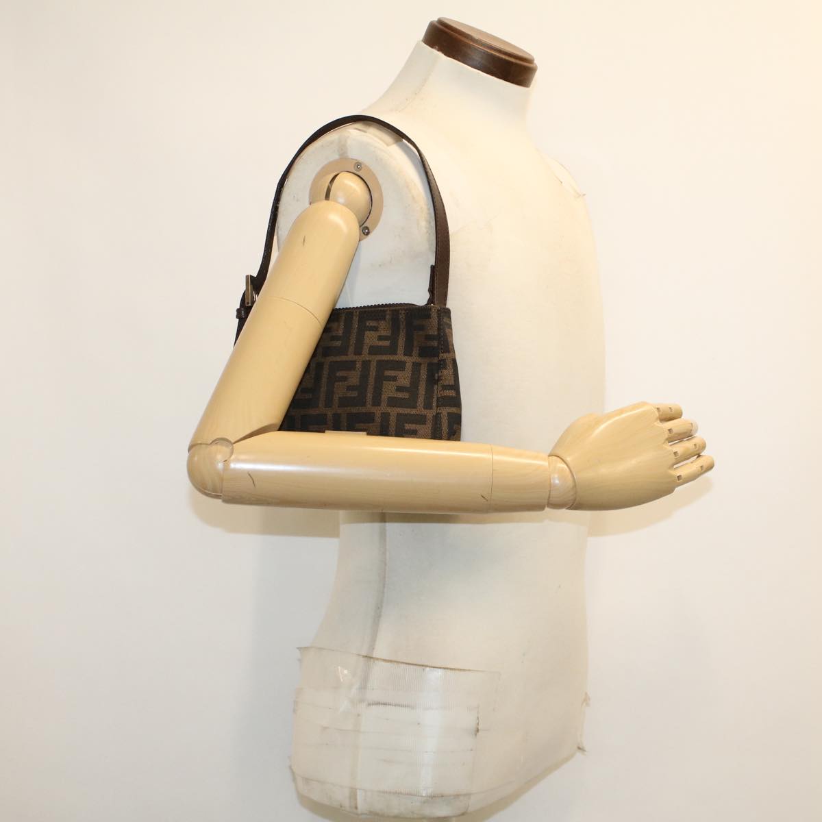 FENDI Zucca Canvas Shoulder Bag Black Brown uy115