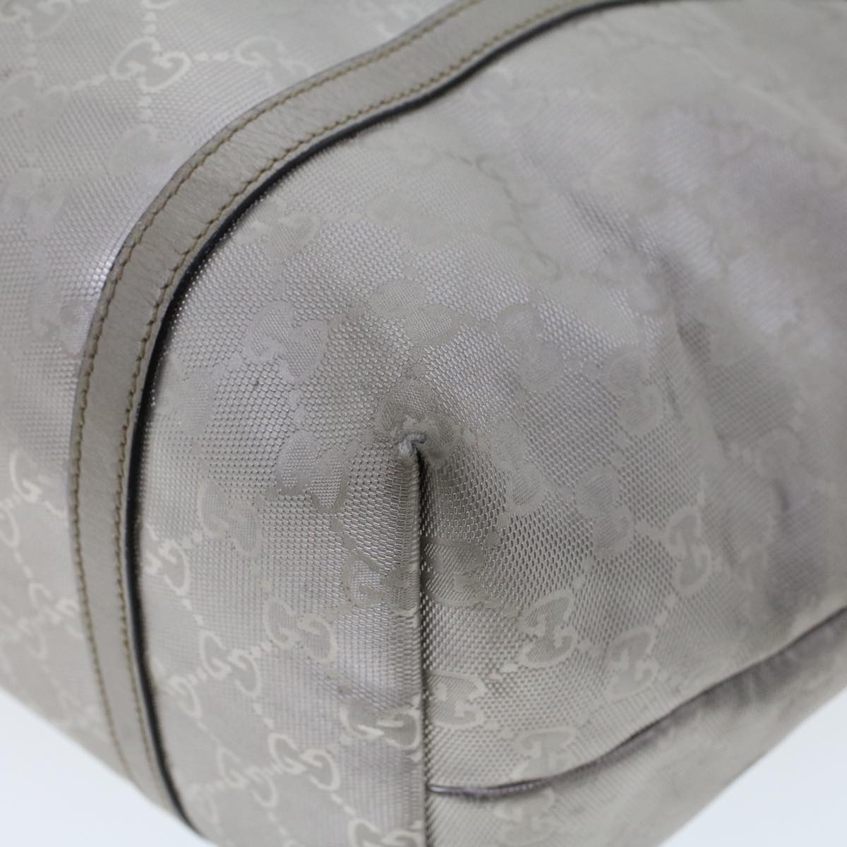GUCCI GG Canvas Shoulder Bag Silver 197953 uy130
