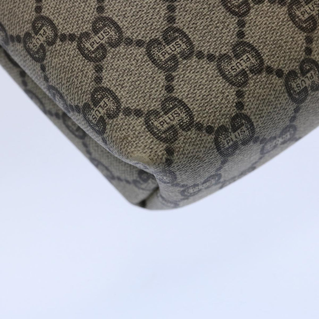 GUCCI GG PLUS Canvas Clutch Bag PVC Beige uy148