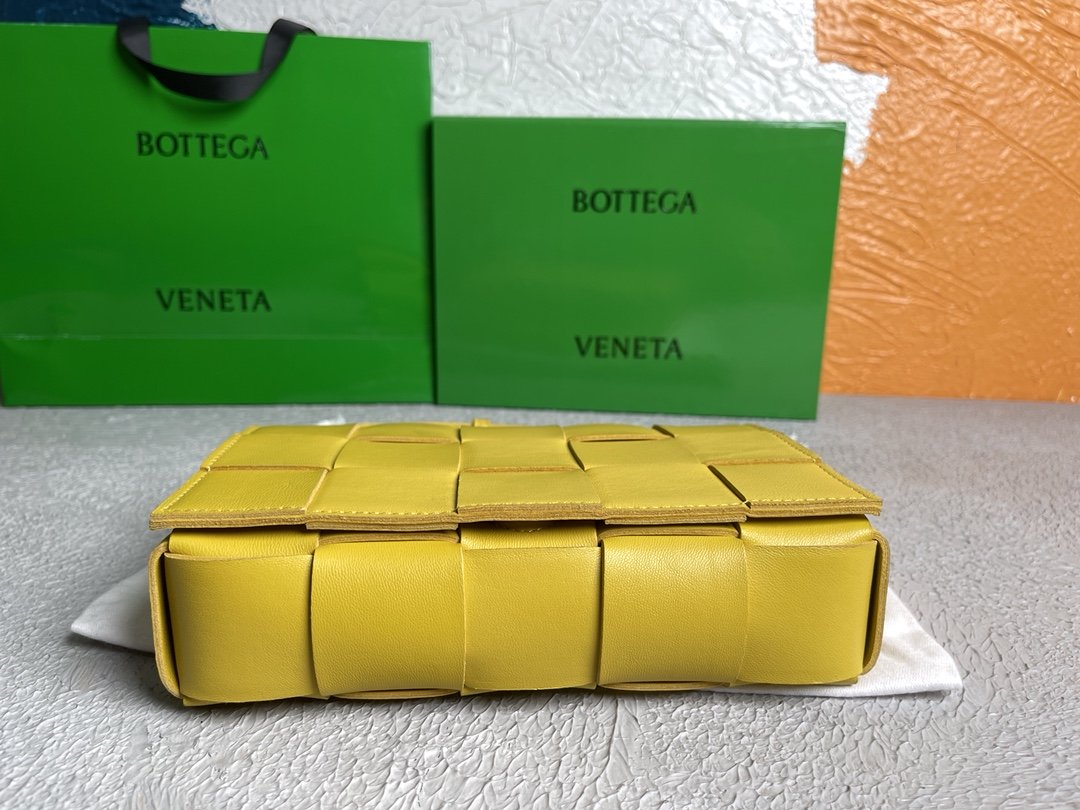 GLAMI Cassette Yellow, For Women, WomenÃƒÂ¢Ã¢â€šÂ¬Ã¢â€žÂ¢s Bags 9.1in/23cm