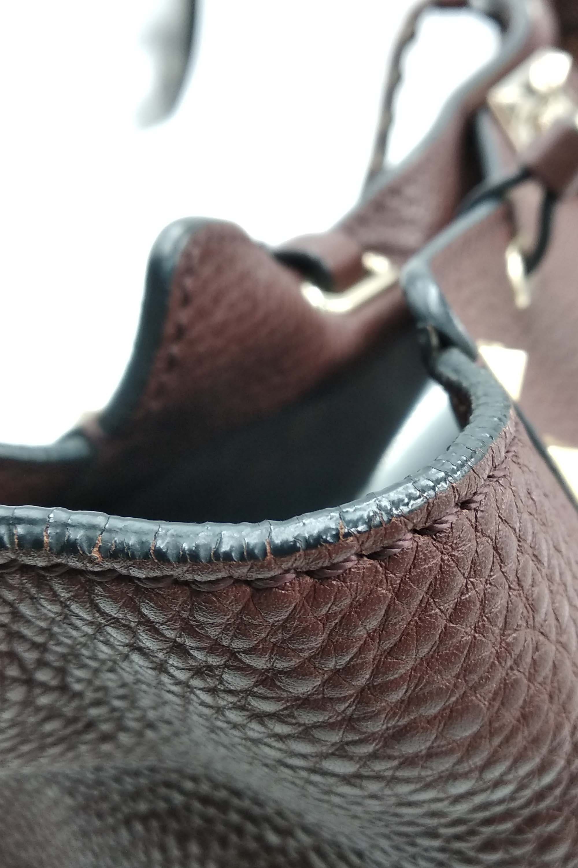 Medium Rockstud Tote Maroon