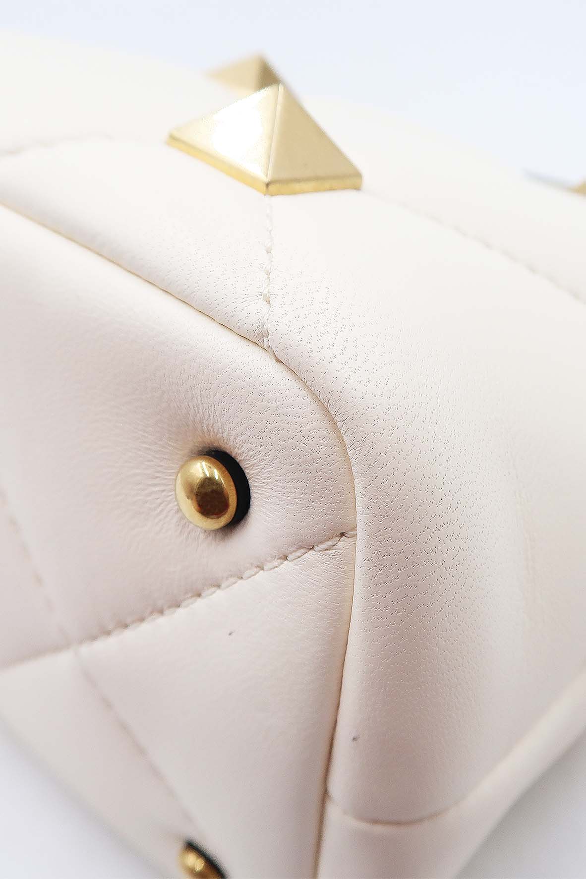 Small Roman Stud the Handle Bag White