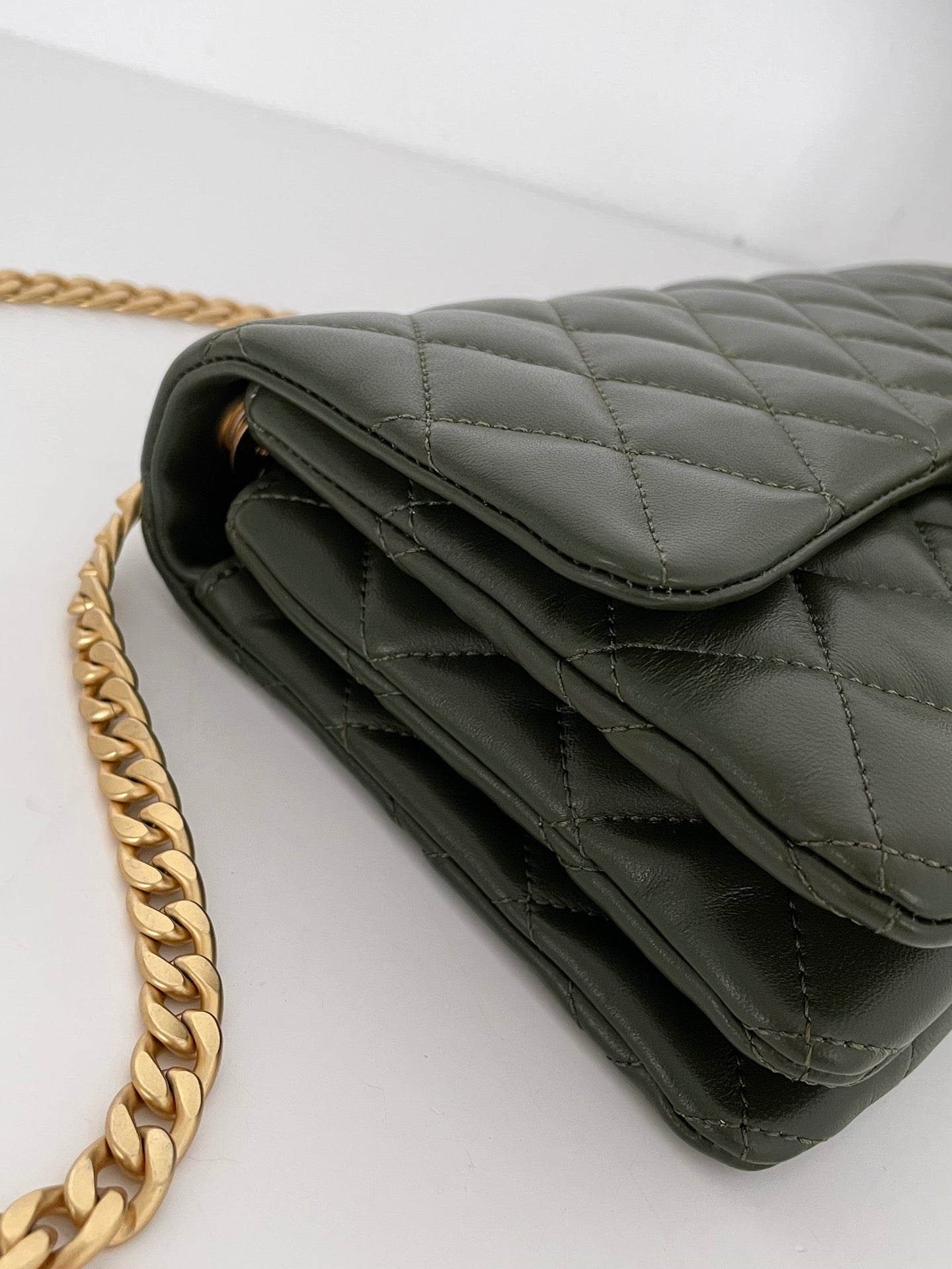 CHLSmall Flap Bag Green For Women, Women’s Bags 8.7in/22cm