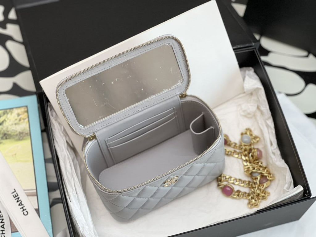 CHLVanity With Chain Gray For Women, Women’s Bags 6.2in/16cm